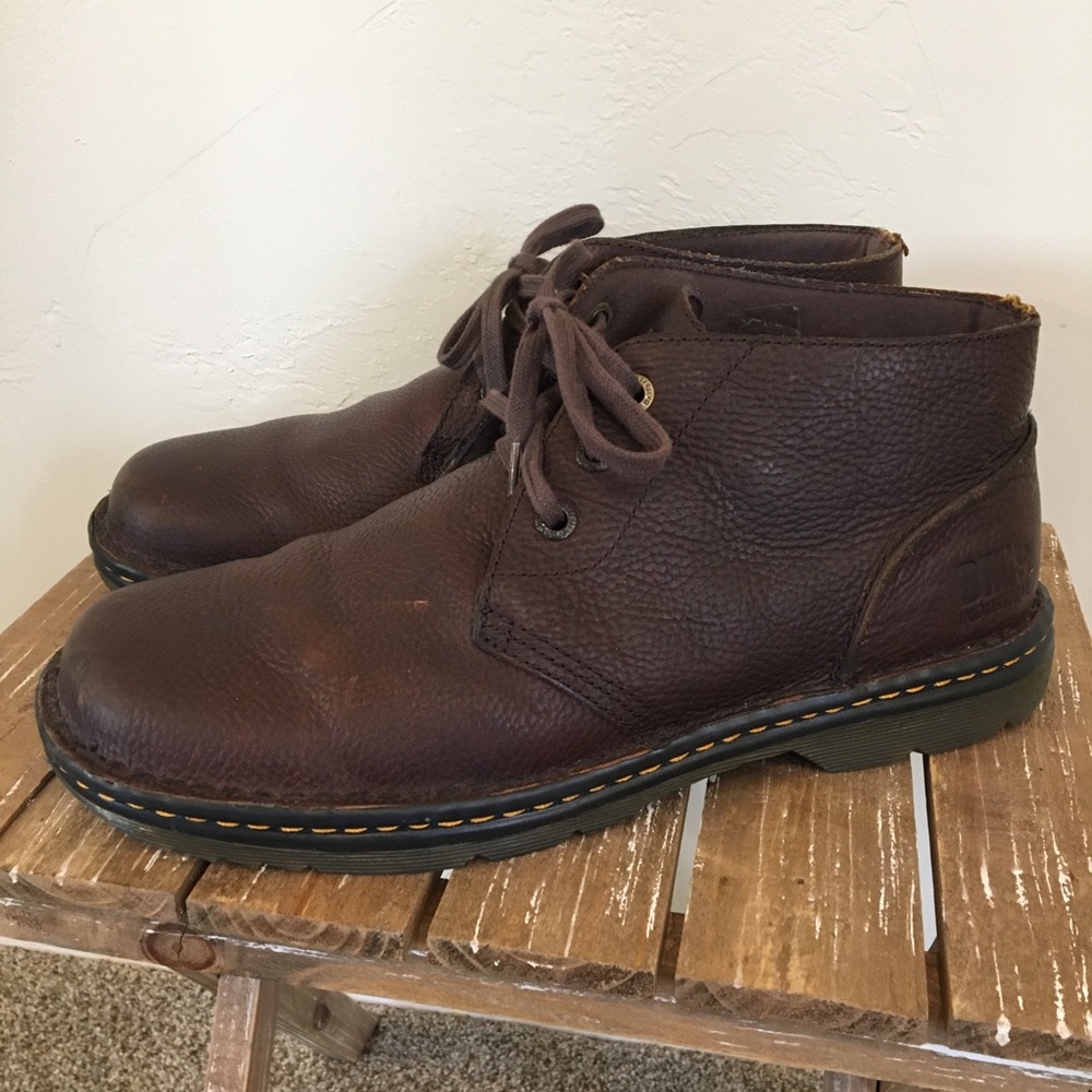 Dr. Martens Sussex 3 Eye Chukka Leather Boot